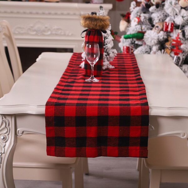 Sytlish Linen Table Cloth - Image 4