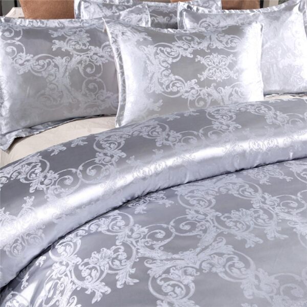 3 Piece Satin Bedding Set - Image 2