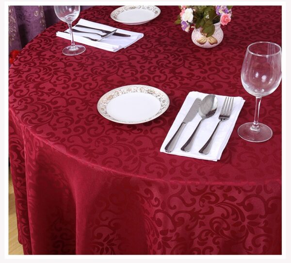 Luxury Jacquard Tablecloth - Image 6