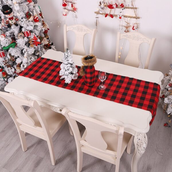 Sytlish Linen Table Cloth - Image 3