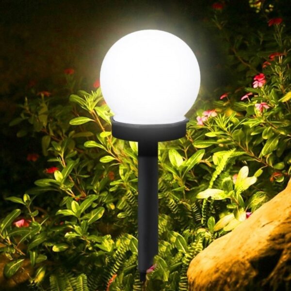 Round Bulb Shaped Solar Light Outdoor LED Globe