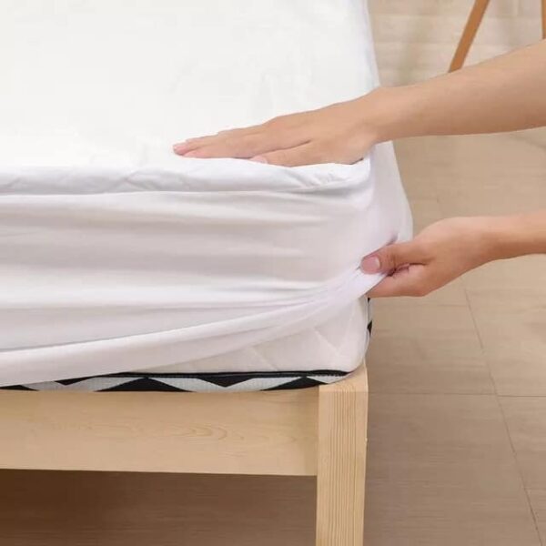 Bed Cover Smooth Microfiber Mattress Protector Waterproof Fitted Sheet Anti-mite Mattress Pad - Image 5