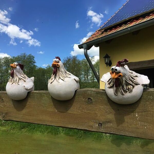 Funny Chicken Fence Decor Statues