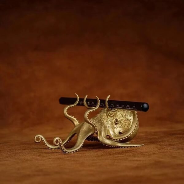 Creative Golden Octopus Mobile Phone Stand - Image 2