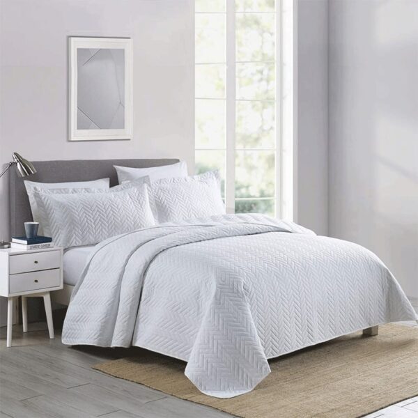 DAYDAY Large Medium 3 Piece Double Bed Quilt - Image 7